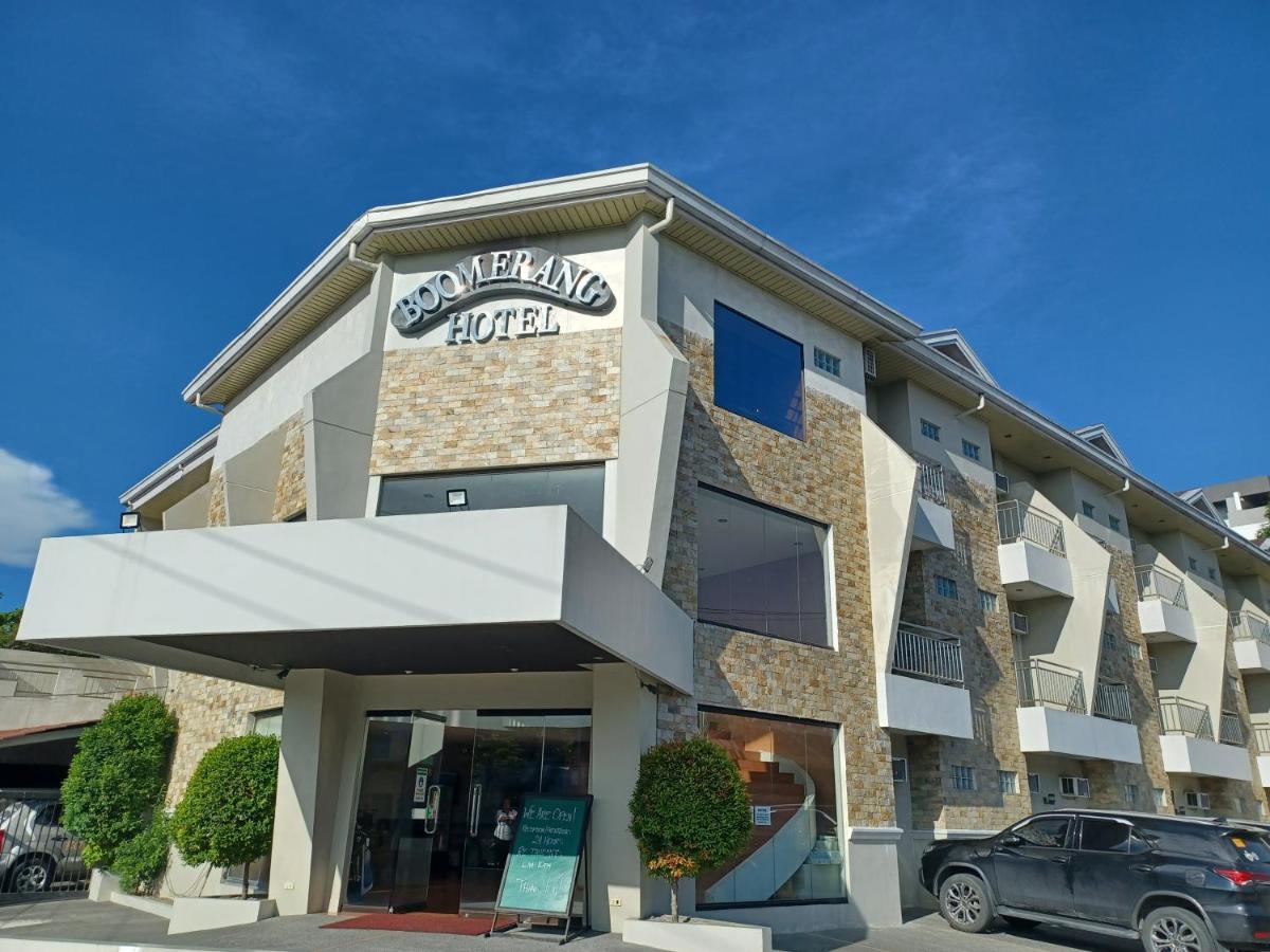 Boomerang Hotel Angeles Exteriör bild