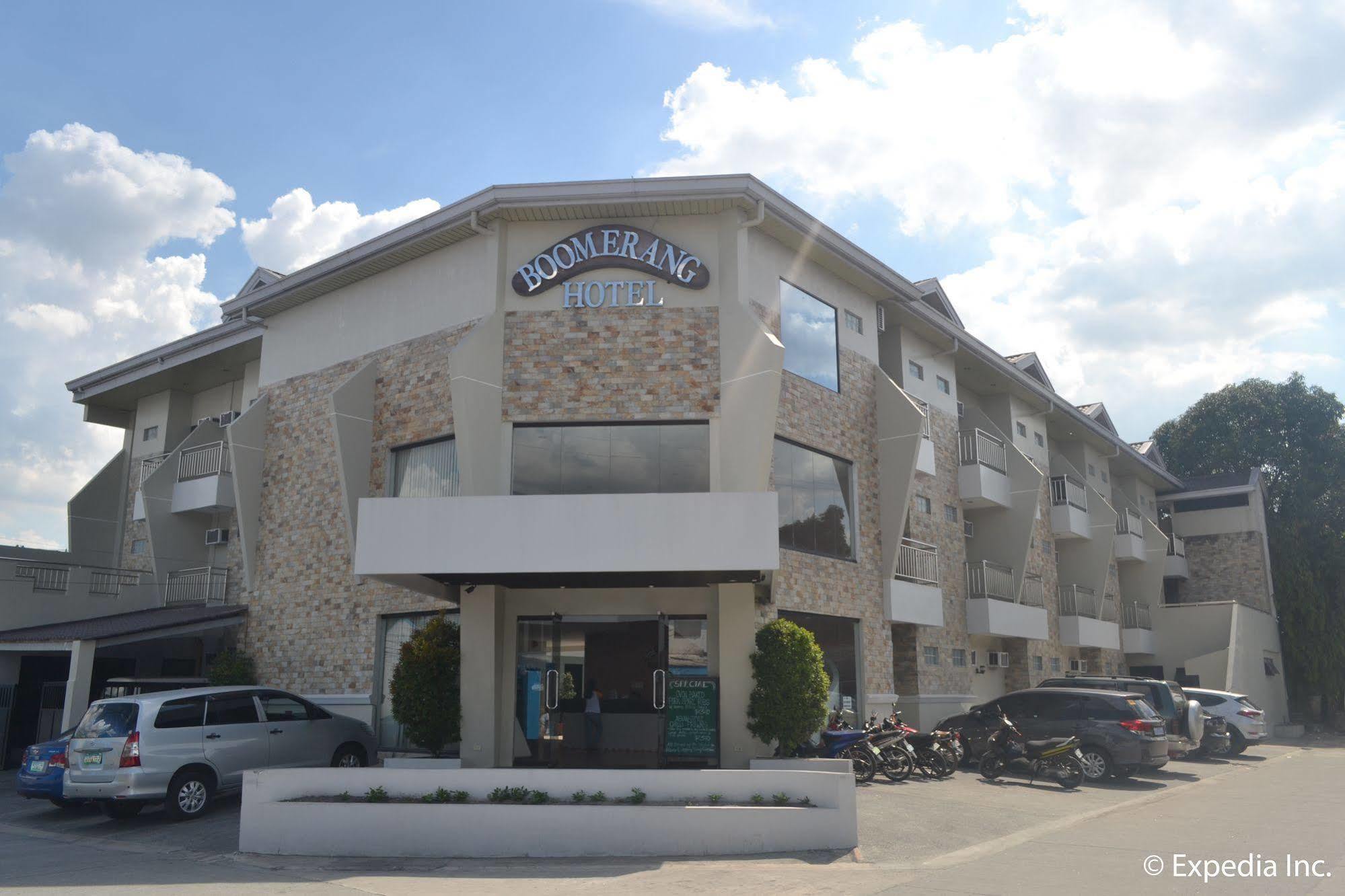 Boomerang Hotel Angeles Exteriör bild